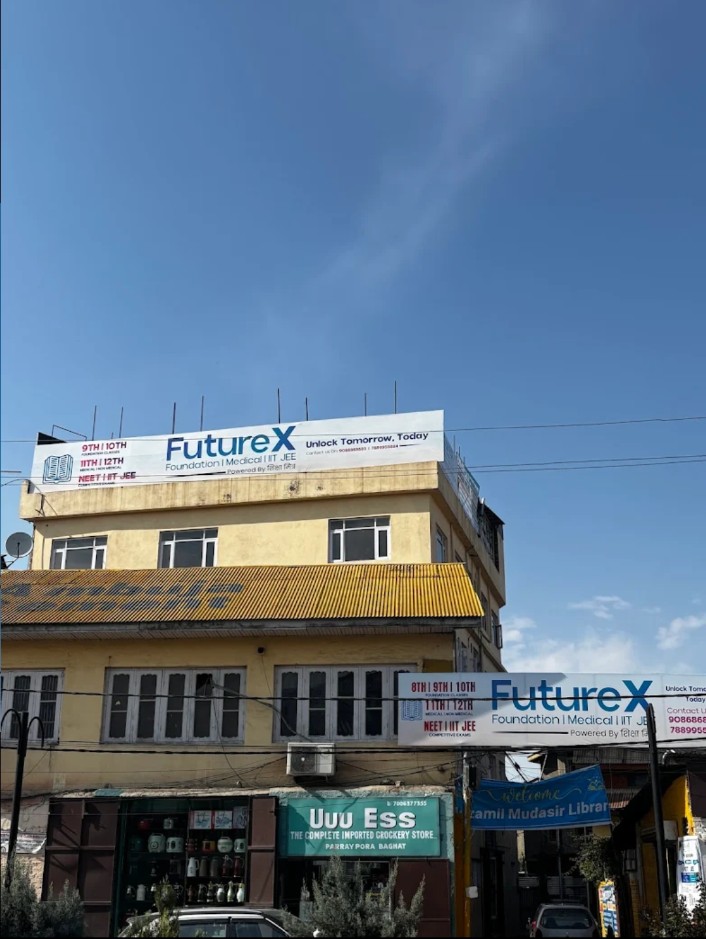 FutureX Parraypora, Srinagar